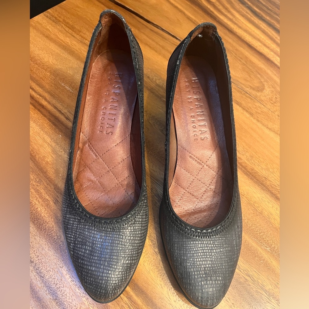 Hispanitas Grey Heels